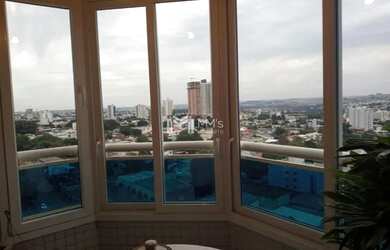 Imagem: O apartamento possui 3 Dormitórios, 3 Banheiros, 2 Vagas na