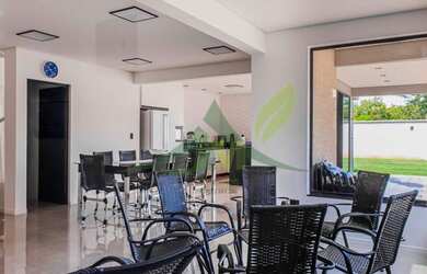 Imagem 15: Linda Casa à Venda em Condomínio Fechado em Atibaia