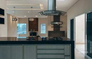 Imagem 16: Casa sobrado com piscina, sauna, forno a lenha de esquina com vista para...