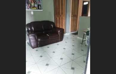 Imagem 6: Casa. Varanda, 1 Banheiroe2 Dormitórios