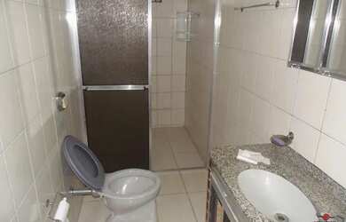 Imagem: A casa possui 2 Dormitórios, 2 Banheiros e 150m² de Área