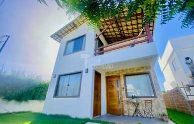 Imagem: A casa em condomínio possui 5 Dormitórios, 3 Banheiros, 2