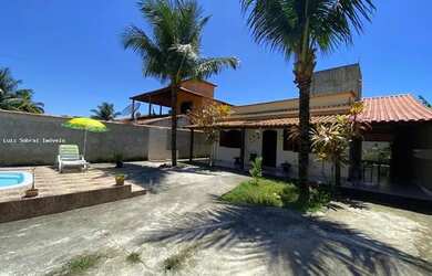 Imagem: A casa à venda possui 4 Dormitórios, 3 Banheiros, 4 Vagas