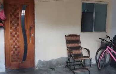 Imagem 2: Vendo casa na Pajuçara. Varanda, 1 Banheiroe2 Dormitórios