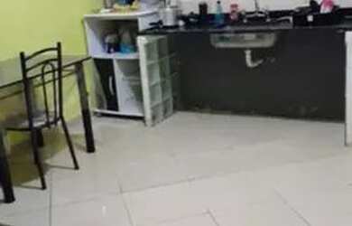 Imagem: A casa possui 2 Dormitórios, 1 Banheiro, 1 Vaga na garagem