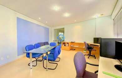 Imagem: O depósito possui 44m² de Área e está localizado em Lourdes