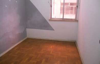 Imagem: A kitnet possui 1 Dormitório, 1 Banheiro, 29m² de Área e