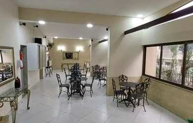 Imagem: O apartamento possui 2 Dormitórios, 2 Banheiros, 1 Vaga na