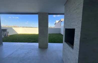 Imagem 3: Casa em condomínio com 3 dormitórios à venda, 257m2 Santa Felicidade