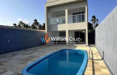 Imagem: A casa possui 3 Dormitórios, 4 Banheiros, 3 Vagas na garagem