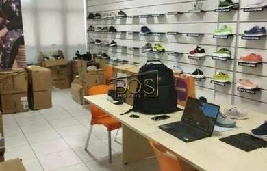 Imagem: O depósito possui 1 Vaga na garagem e 40m² de Área e está