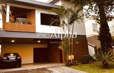 Imagem: A casa em condomínio possui 4 Dormitórios, 4 Banheiros, 5