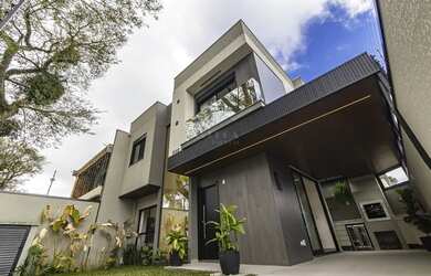 Imagem 2: Sobrado Novo Mobiliado 120m² Alto Padrão Água Verde Curitiba