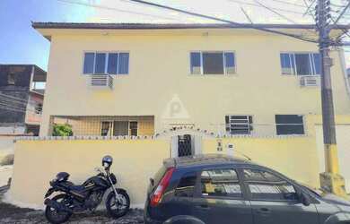 Imagem: A casa possui 3 Dormitórios, 1 Banheiro, 1 Vaga na garagem