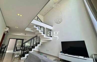 Imagem: A casa em condomínio possui 3 Dormitórios, 4 Banheiros, 4