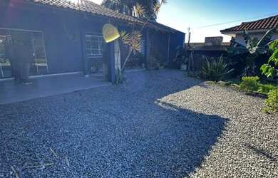 Imagem 3: Vendo casa. Churrasqueira, Varanda, Área de serviçoe80m² de Área