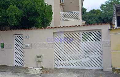 Imagem: A casa possui 2 Dormitórios, 3 Banheiros, 3 Vagas na garagem