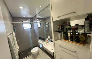 Imagem: O apartamento possui 3 Dormitórios, 3 Banheiros, 4 Vagas na