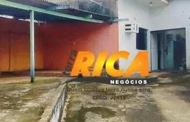 Imagem: A casa possui 2 Dormitórios, 1 Banheiro e 150m² de Área e