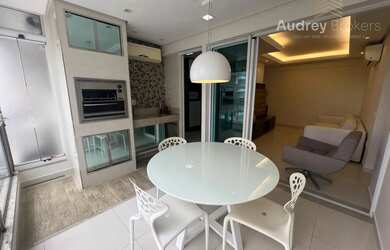 Imagem: O apartamento possui 3 Dormitórios, 3 Banheiros, 2 Vagas na