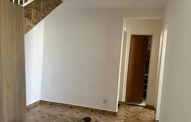 Imagem: O apartamento possui 4 Dormitórios, 2 Banheiros, 1 Vaga na