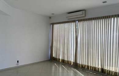 Imagem 14: Sobrado de alto padrão em localização privilegiada