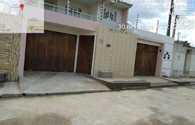 Imagem: A casa possui 2 Dormitórios, 1 Banheiro, 1 Vaga na garagem