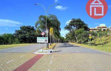 Imagem: O terreno possui 455m² de Área e está localizado em Bragança