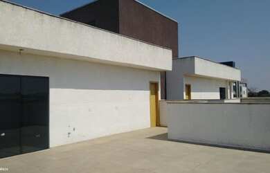 Imagem: O apartamento na cobertura possui 3 Dormitórios, 2 Banheiros