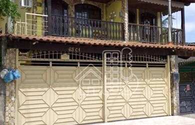 Imagem: A casa possui 3 Dormitórios, 2 Banheiros, 2 Vagas na garagem