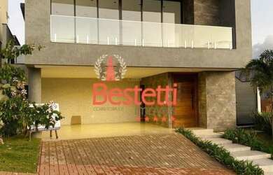 Imagem: A casa em condomínio possui 3 Dormitórios, 1 Banheiro, 284m²