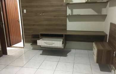 Imagem 9: Casa no São Jorge. Piscina, 100m² de Área, 2 Vagas na garageme3 Dormitórios