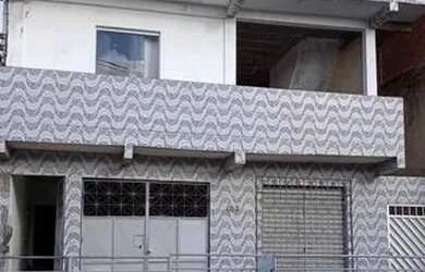 Imagem: A casa possui 2 Dormitórios, 2 Banheiros e está localizado