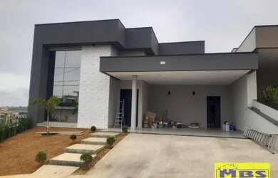 Imagem: A casa em condomínio possui 3 Dormitórios, 5 Banheiros, 4