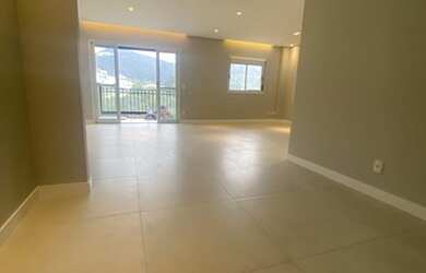 Imagem: O apartamento possui 3 Dormitórios, 5 Banheiros, 2 Vagas na