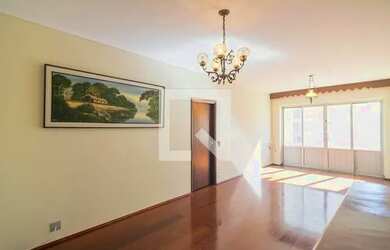 Imagem: O apartamento possui 3 Dormitórios, 2 Banheiros, 2 Vagas na