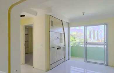 Imagem: O apartamento possui 2 Dormitórios, 1 Banheiro, 2 Vagas na