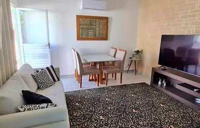 Imagem: A casa possui 2 Dormitórios, 1 Banheiro, 2 Vagas na garagem