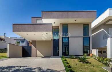 Imagem: A casa em condomínio possui 3 Dormitórios, 4 Banheiros, 4