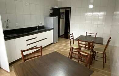 Imagem: O quarto está localizado em Boa Vista, Joinville para alugar