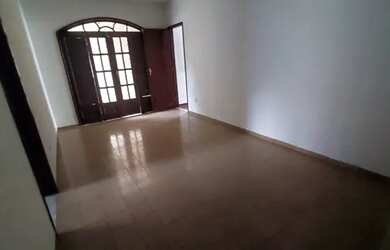 Imagem 16: Casa filé nos Cavaleiros c/ 4qts, send 1suíte, 2brs, 2vgs, quintal, amrs pnjds