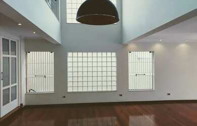 Imagem 6: Jardim França - Casa de alto padrão em condomínio fechado