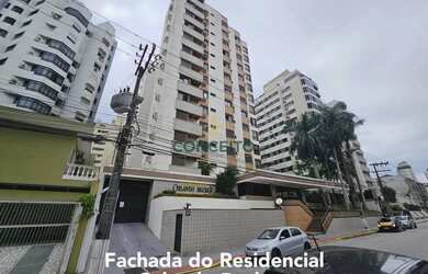 Imagem: O apartamento possui 4 Dormitórios, 2 Banheiros, 3 Vagas na