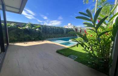 Imagem: A casa em condomínio possui 3 Dormitórios, 5 Banheiros, 3