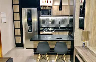 Imagem: O apartamento possui 1 Dormitório, 1 Banheiro, 1 Vaga na garagem