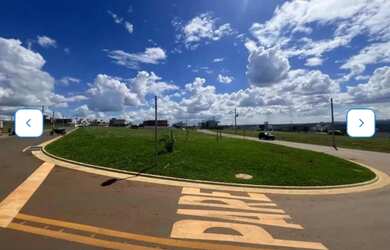 Imagem: O terreno possui 406m² de Área e está localizado em Jardins