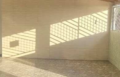 Imagem 3: Casa com 3/4 bairro Jardim Cruzeiro