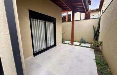 Imagem 6: Casa Térrea de Condomínio para aluguel em Atibaia, 270m² de área total...