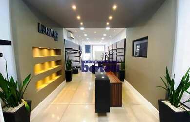 Imagem: O depósito possui 210m² de Área e Imóvel mobiliado e está