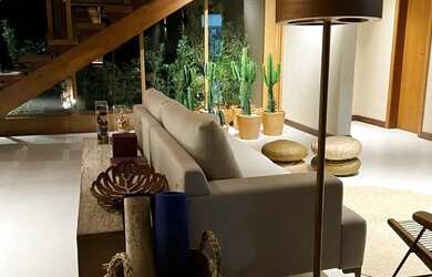 Imagem: A casa em condomínio possui 5 Dormitórios, 5 Banheiros, 4